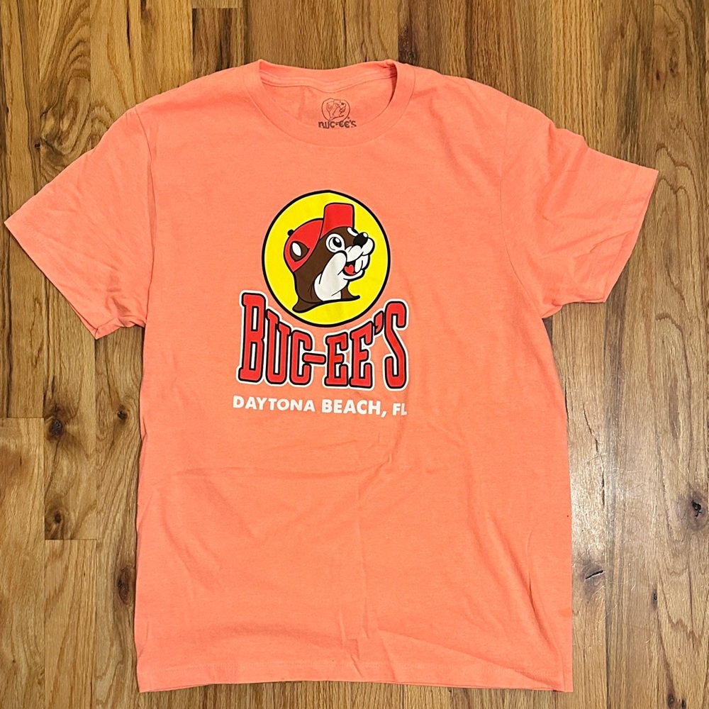 Buc-ee's Coral Short Sleeve Tee